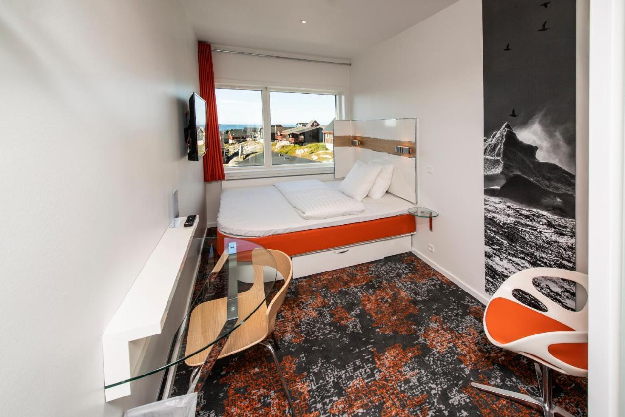 Hhe Express Hotell Nuuk/Godthåb Eksteriør bilde