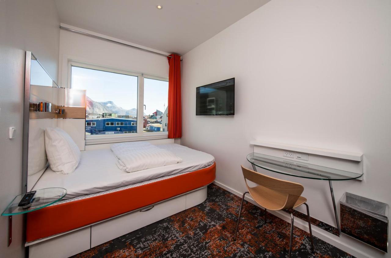 Hhe Express Hotell Nuuk/Godthåb Eksteriør bilde